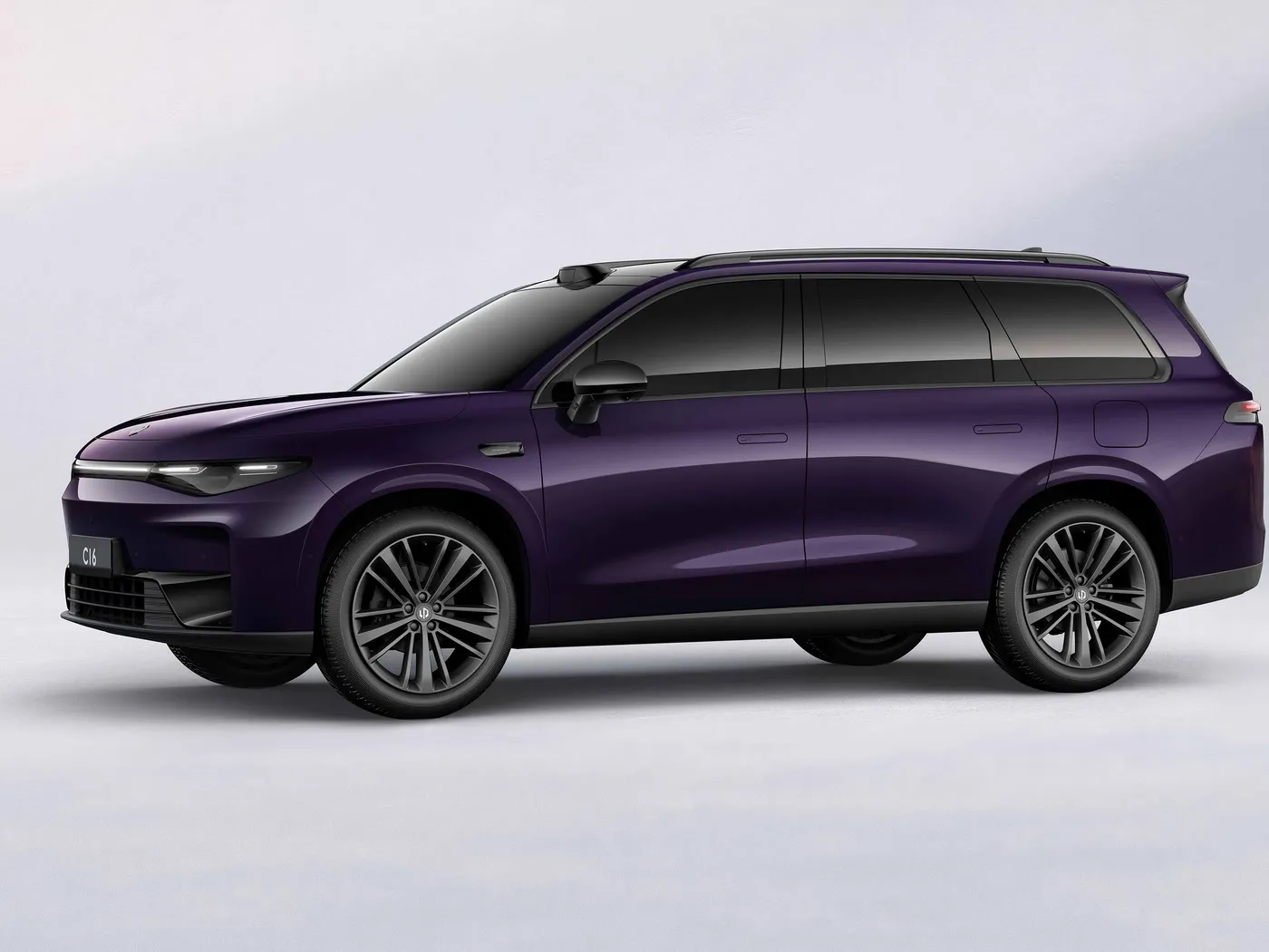 Leapmotor C16 5 ドア 6 人乗り EV SUV 4WD ドライブモード左ステアリング電気 & ハイブリッド燃料新エネルギー自動車