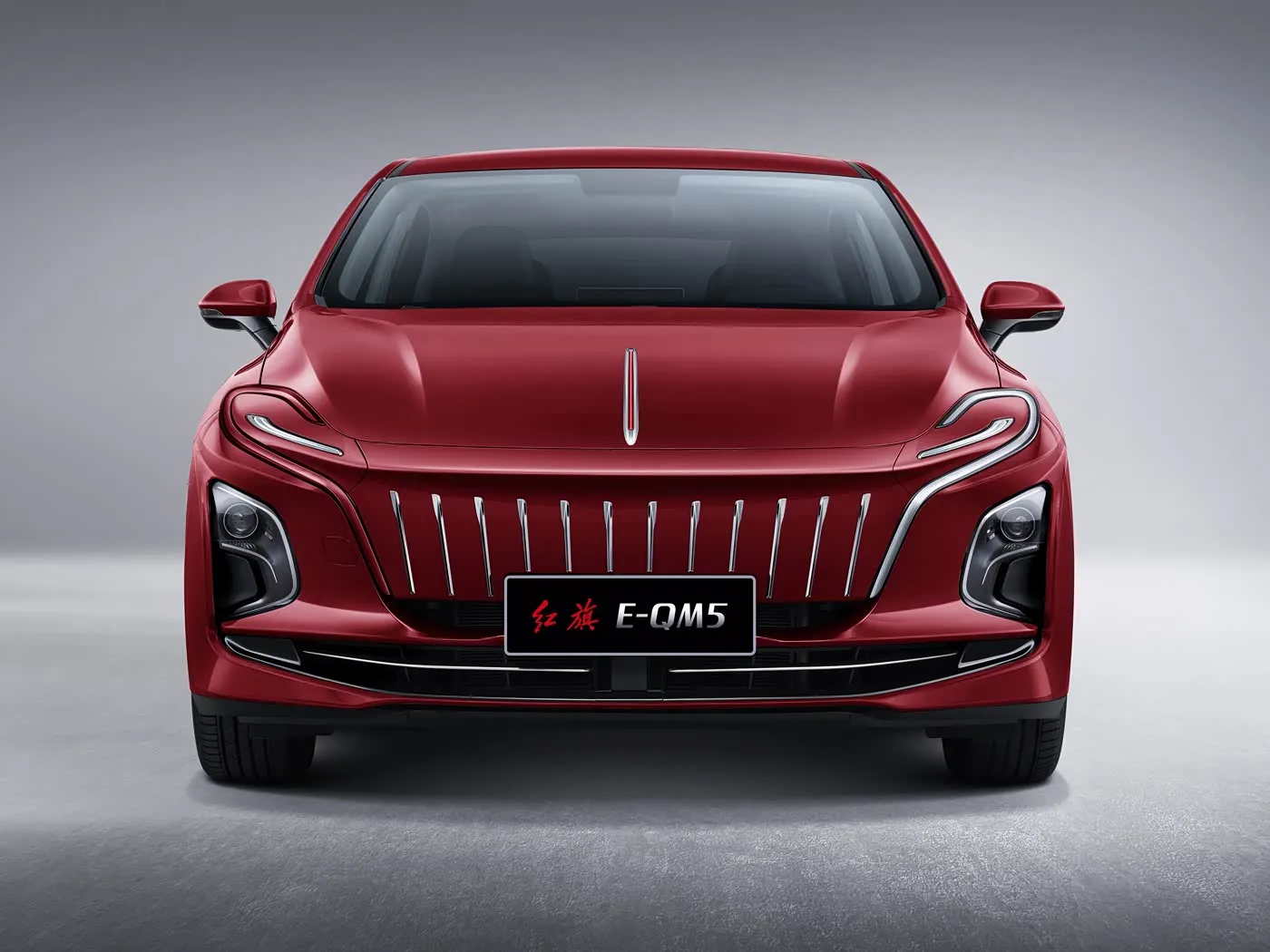 Honqi E-QM5 広々とした EV セダン ロングホイールベース 長距離純粋電気新エネルギー車
