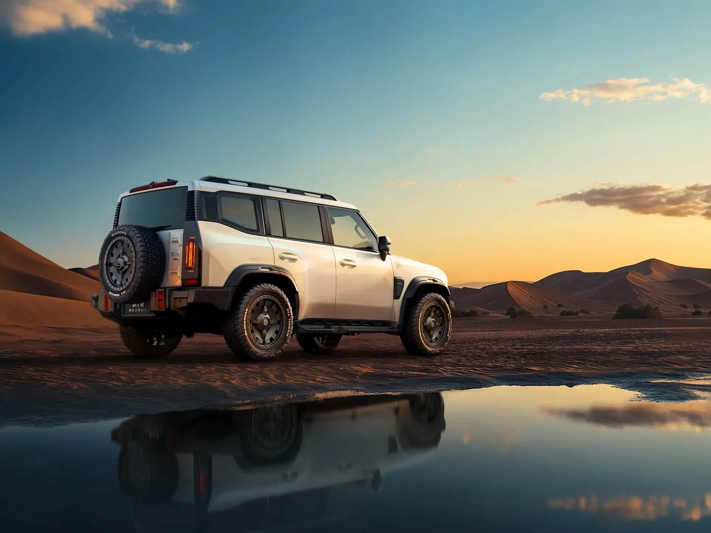 Jetour Traveler 中型 SUV 高速 2.0T 自動左ターボ レザー ユーロ VI ガス アルミ合金 新品