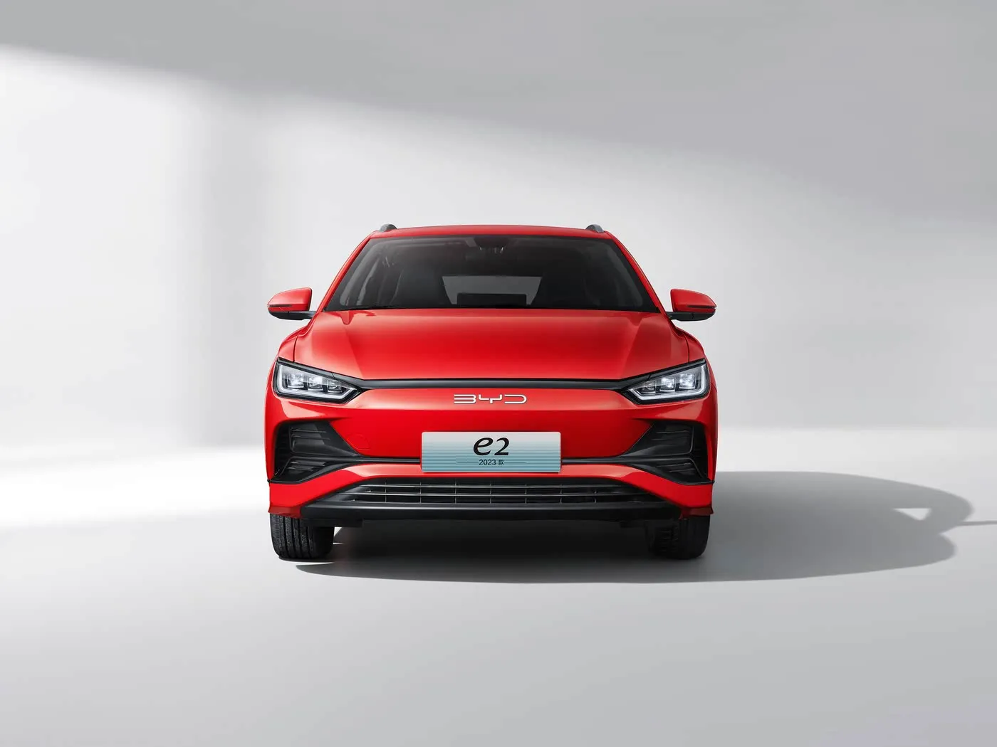 BYD E2 高級電気 EV セダン SUV ハッチバック左ステアリング車リチウム電池モーター中国の新エネルギー車