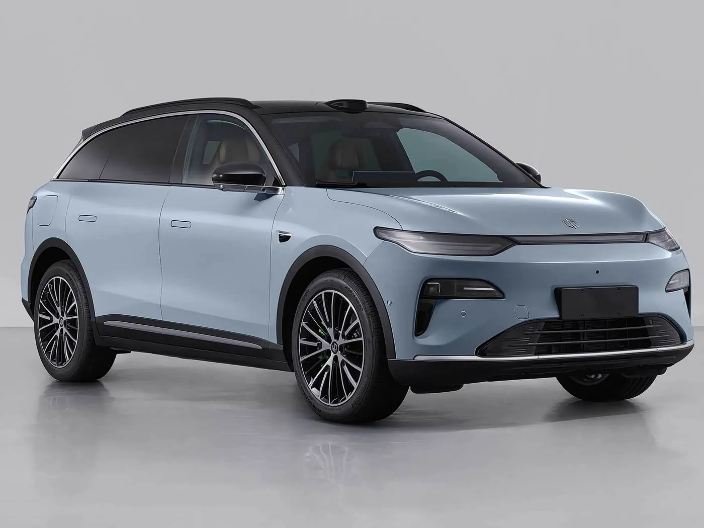 Leapmotor C11 コンフォートバージョンハイブリッド電気 SUV PHEV 走行距離延長新エネルギー車