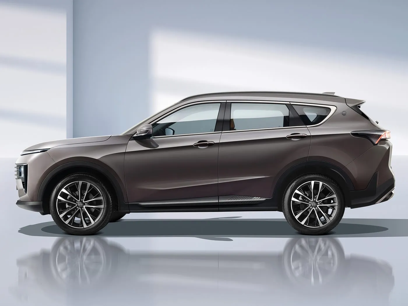 新品 Chery Jetour X70 PLUS SUV 自動ドライブ Euro VI 発光合金屋根レザーシート