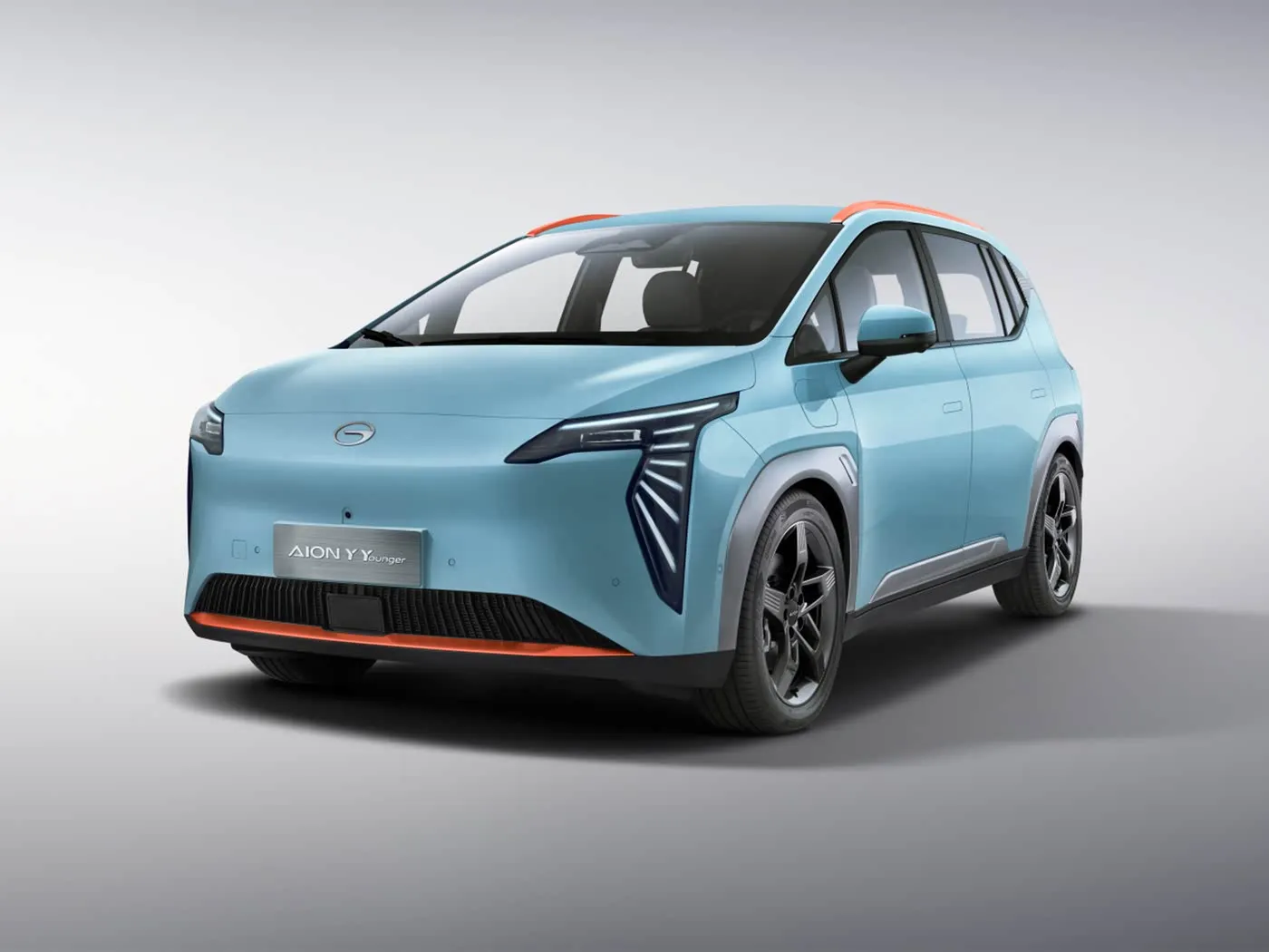 GAC Aion Y Plus 電気自動車スマート運転バージョン 5 ドア 5 シート EV SUV 150Kw 新エネルギー車販売