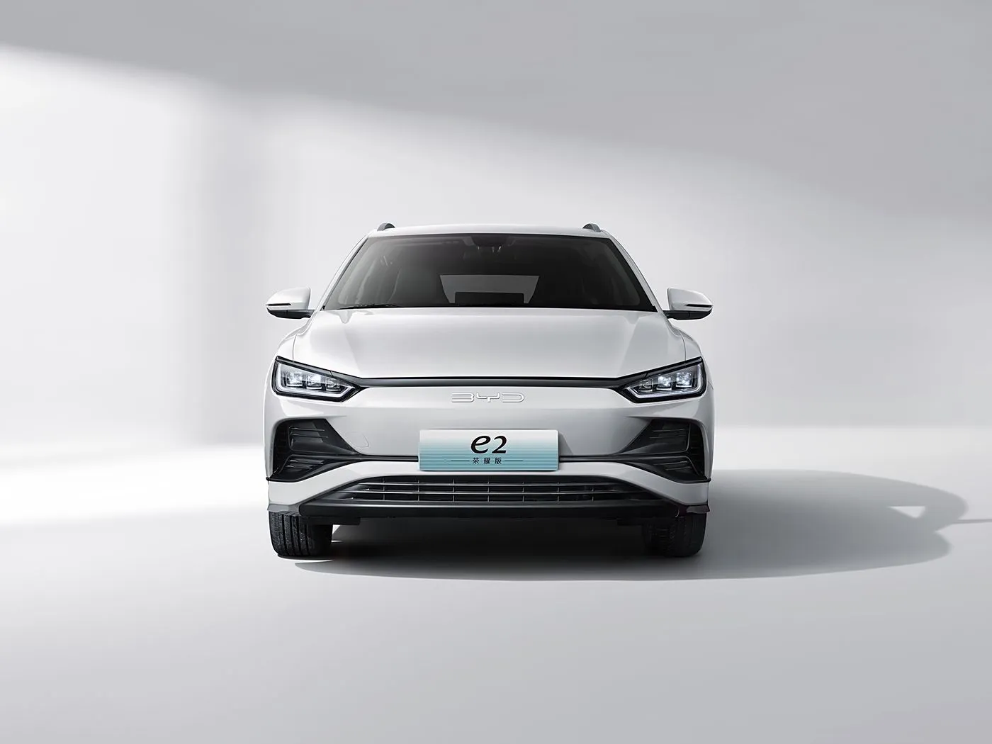 BYD E2 高級電気 EV セダン SUV ハッチバック左ステアリング車リチウム電池モーター中国の新エネルギー車