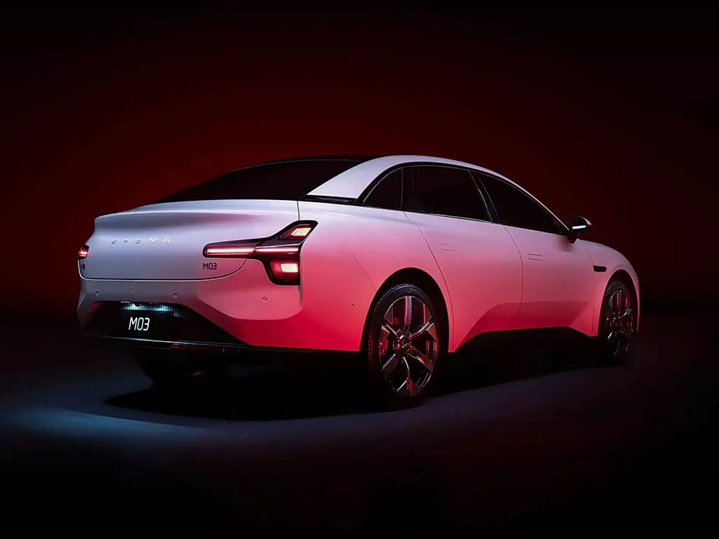Xiaopeng 2025 Mona M03 電気セダン長距離 515km 新エネルギー車 SUV & ハッチバック EV リチウム電池