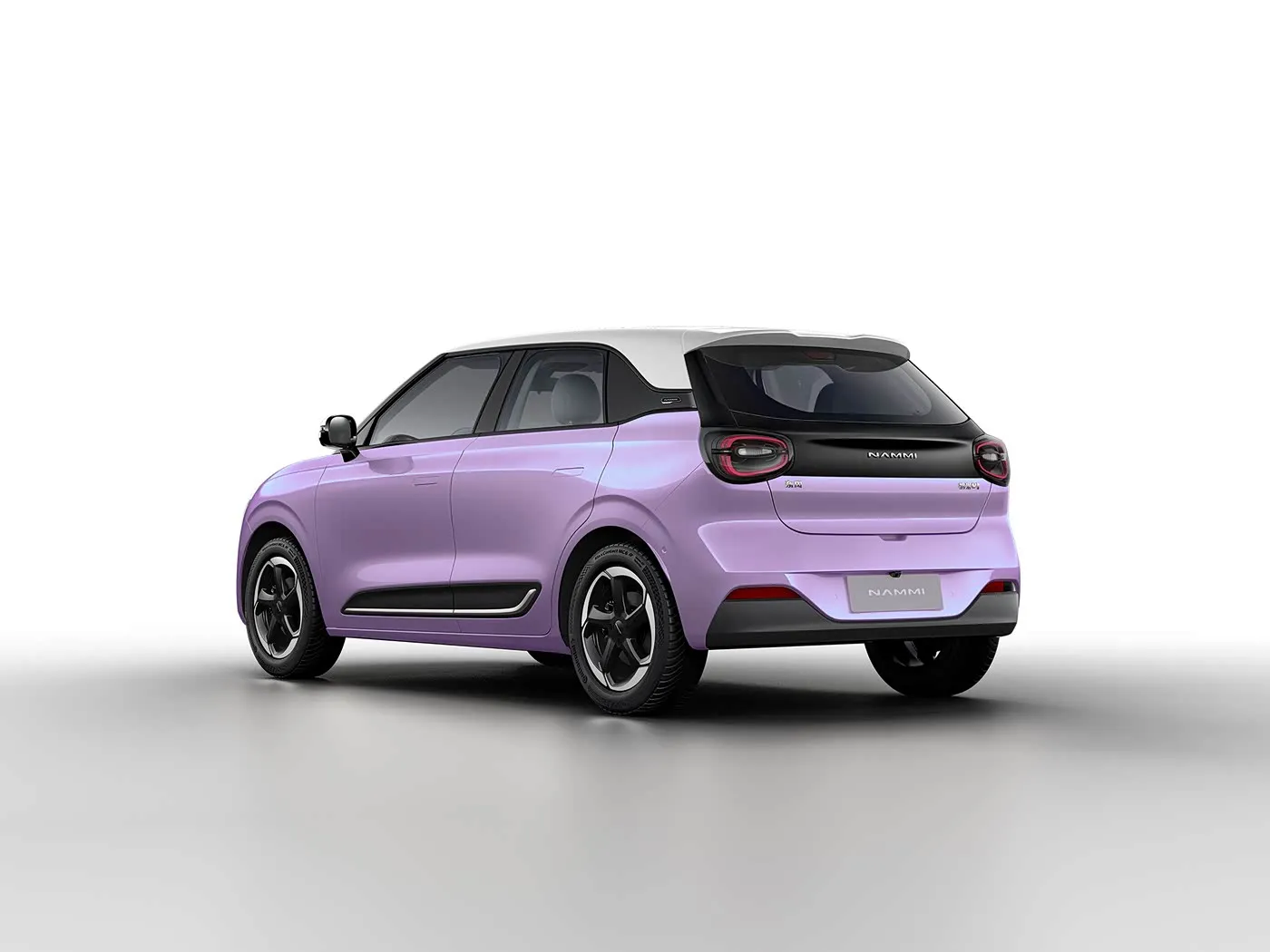 東風ナミ 01 オール電化コンパクト SUV 都市部および家族通勤向け高速長距離スマート EV
