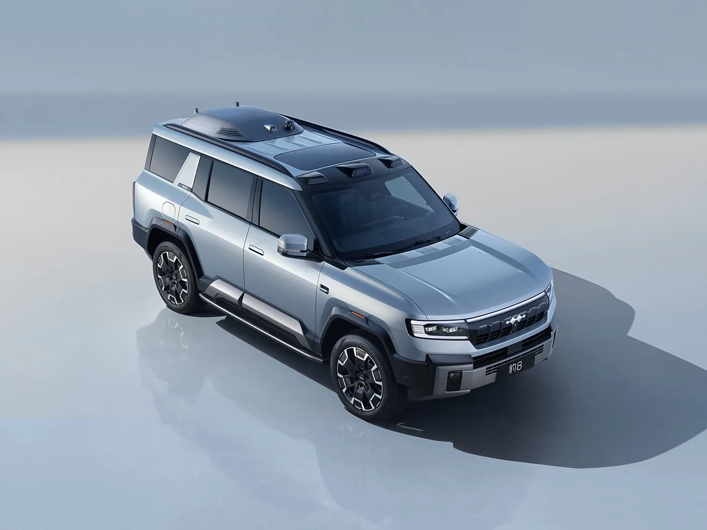 BYD Leopard 8 高級 PHEV SUV 505HP 高度なオフロード SUV 2.0T クラウド シャーシ テクノロジーを備えたプラグイン ハイブリッド電気 SUV
