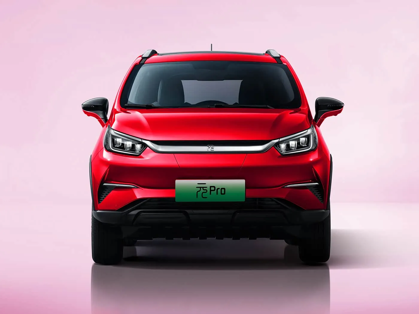 BYD Yuan Pro 高級電動 SUV 航続距離 320KM 都市走行向けの高度な機能 新エネルギー車