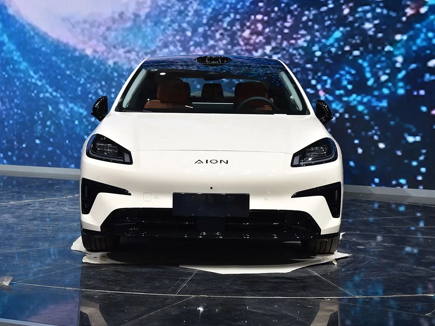 AION RT 電動 SUV 左ハンドル高速 EV オートギアボックスハイブリッドミニレベルセダン新エネルギー車大人用