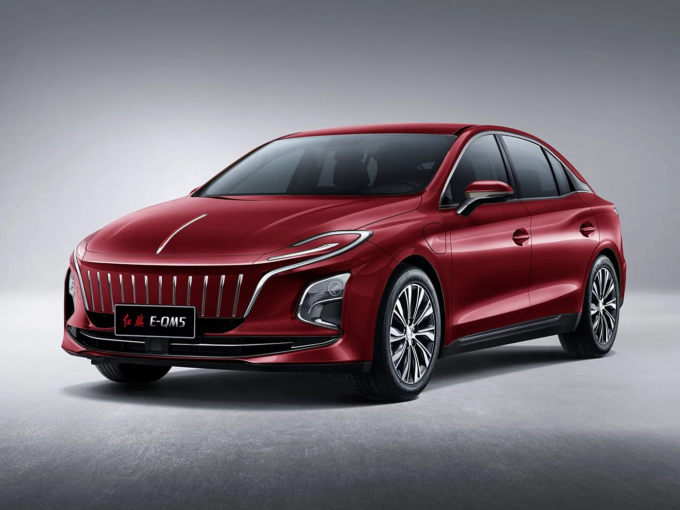 Honqi E-QM5 広々とした EV セダン ロングホイールベース 長距離純粋電気新エネルギー車