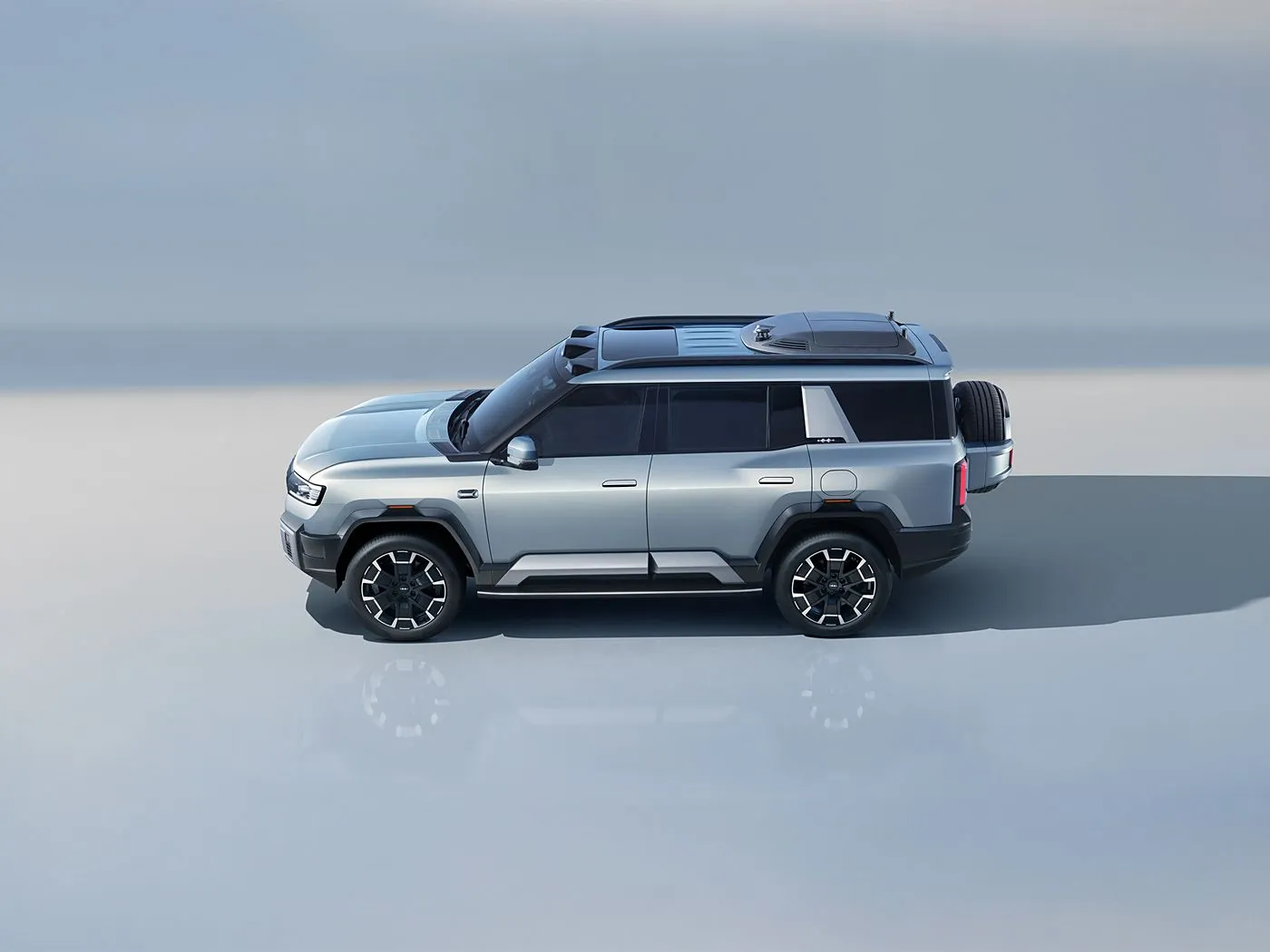 BYD Leopard 8 高級 PHEV SUV 505HP 高度なオフロード SUV 2.0T クラウド シャーシ テクノロジーを備えたプラグイン ハイブリッド電気 SUV