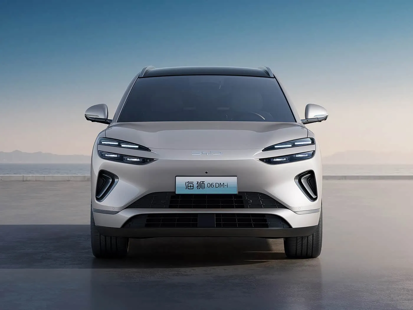 BYD Sea Lion 06 デュアルパワー (EV/DM-i) コンパクト SUV – EV 航続距離 520 ~ 605km/DM-i 航続距離 1092km & L2 DiPilot