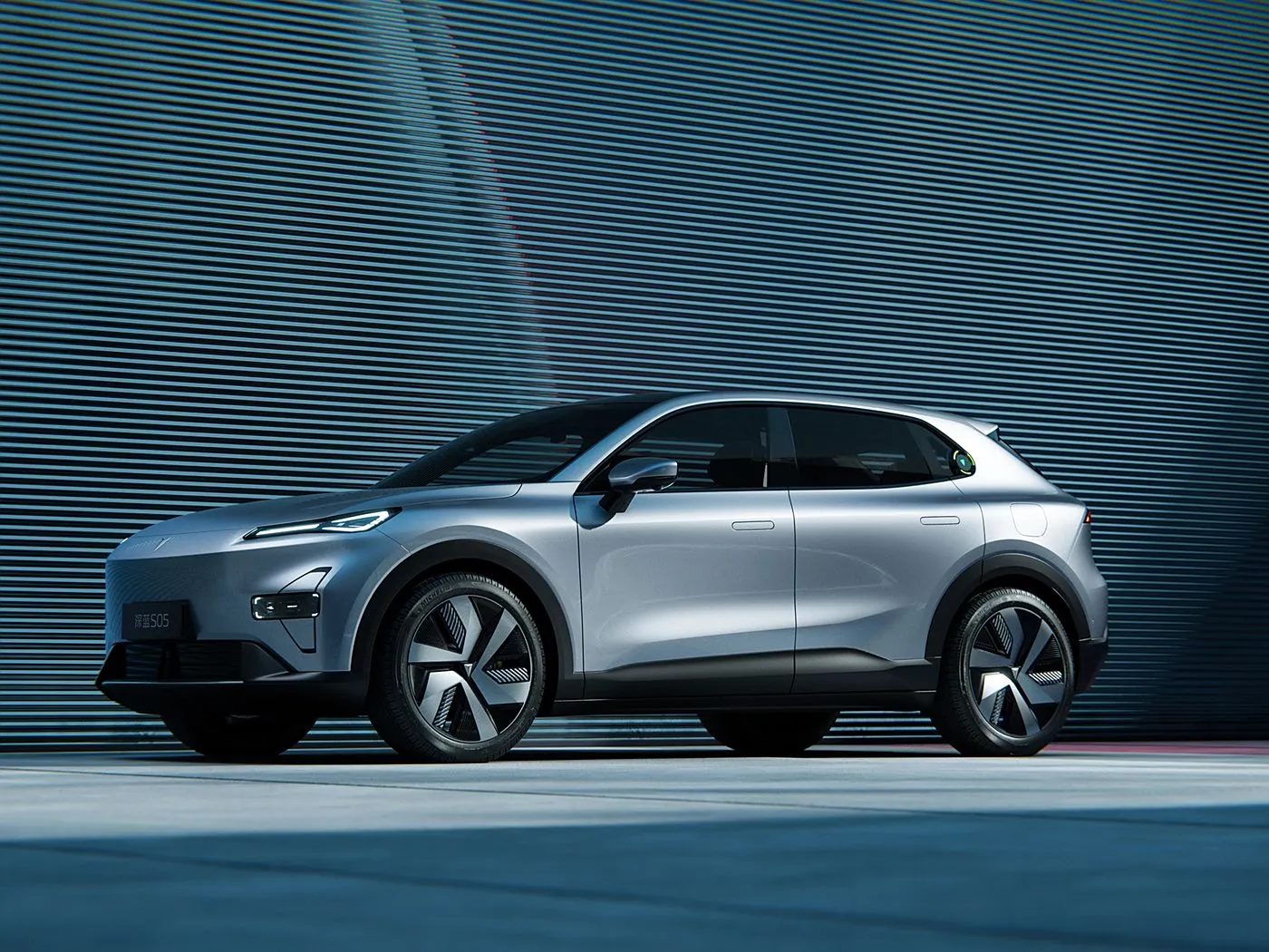 Deepal S05 コンパクト SUV PHEV/EV 長距離ホイールベース 新エネルギー車